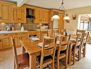 Dishwasher, high chair