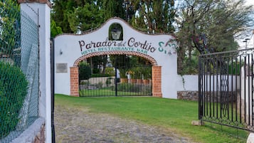 Façade de lâhĂ©bergement