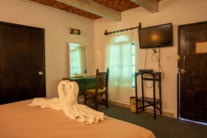 Standard Room | Free WiFi, bed sheets