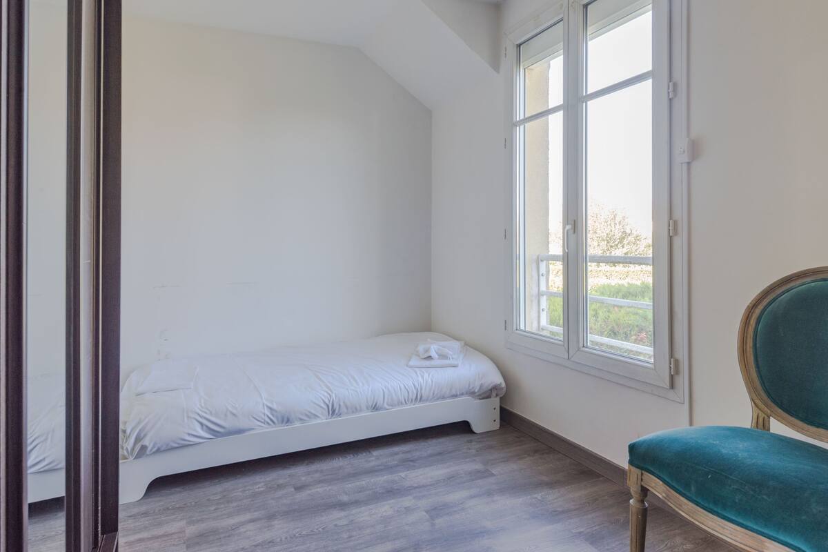 House, Ensuite