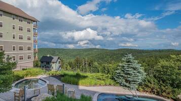 Apartamento, 1 cama de matrimonio grande (1 Br: Soaring Eagle 109) | Piscina