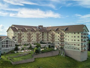 ์ฝ๋, ํน์ฌ์ด์ฆ์นจ๋ 1๊ฐ (1 Br: Soaring Eagle 109) | ์ธ๊ด