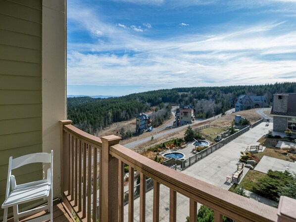 Condo, 1 King Bed (0 Br : Soaring Eagle 308) | Balcony - 0 Br : Soaring Eagle 308 (Snowshoe)