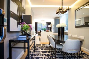 TV, heated floors - Seacliff Apartments (Cape Town)