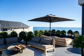 View from property - Seacliff Apartments (Cape Town)