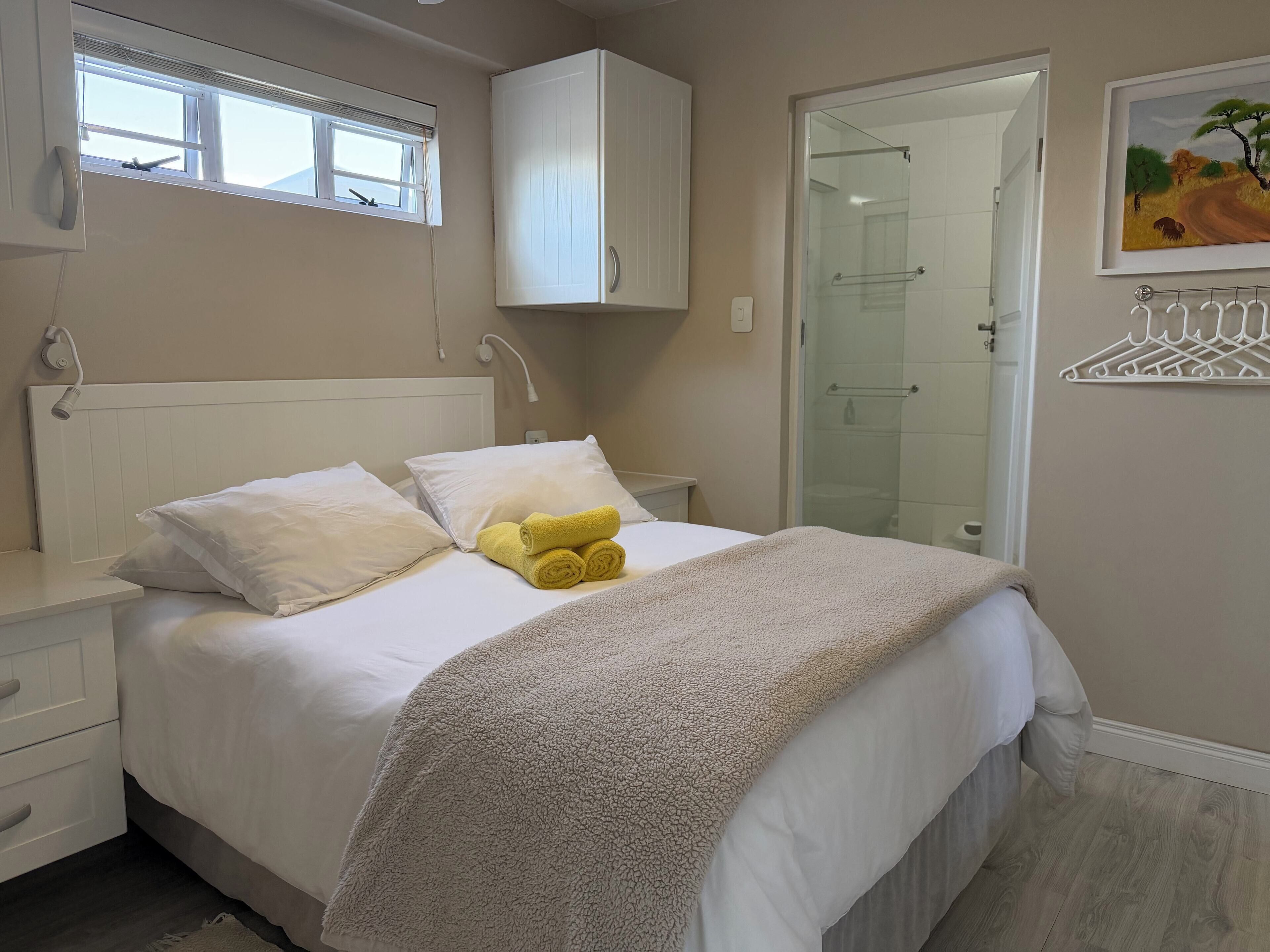 Classic Apartment, 2 Bedrooms | Premium bedding, free WiFi, bed sheets