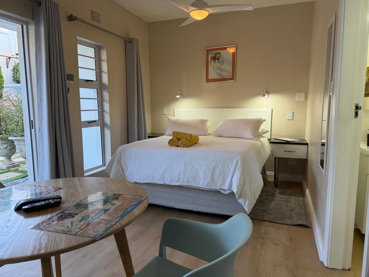 2 Sleeper - Elaine | Premium bedding, WiFi (free), bed sheets