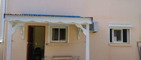 DĂ©tail de lâextĂ©rieur