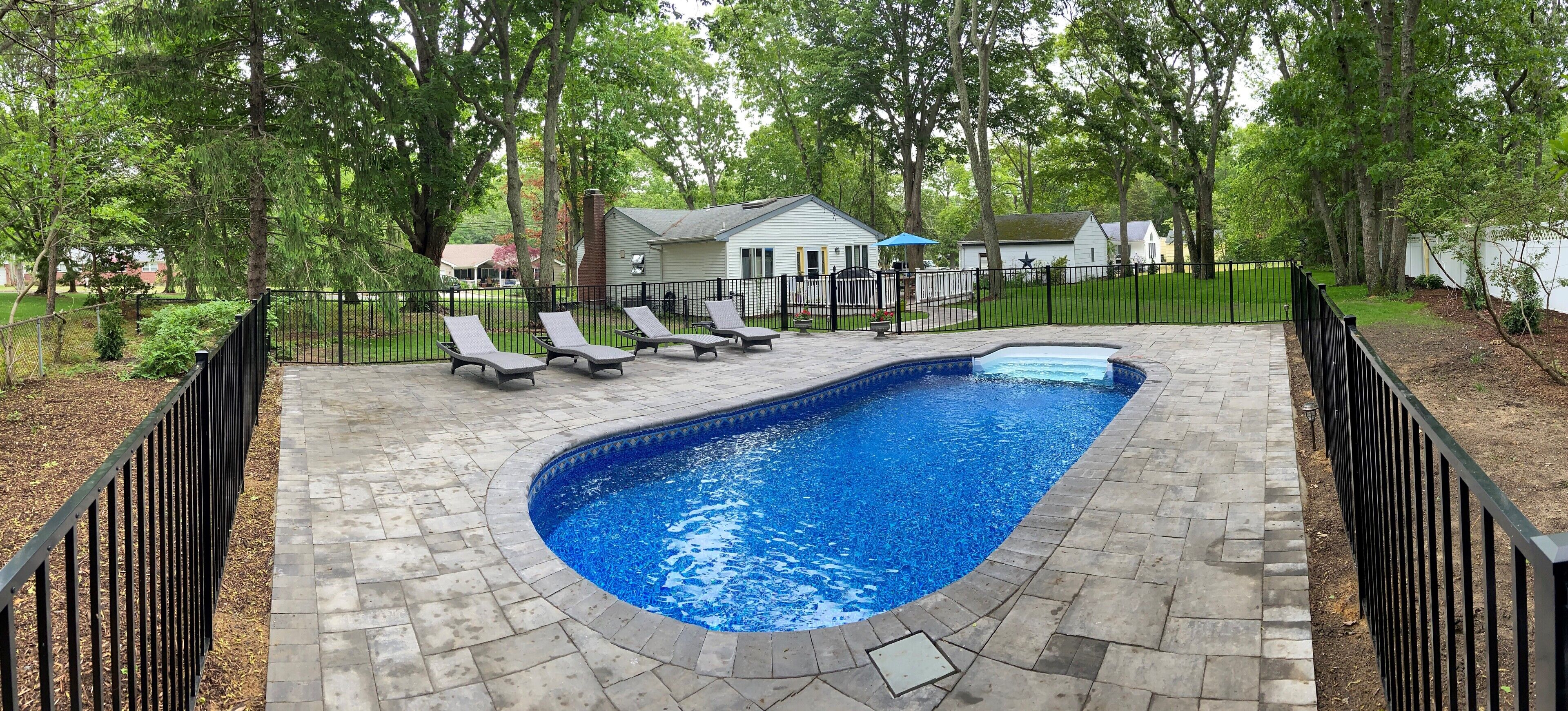 Relaxing Home w/pool and steps away from beach, Mattituck, NY Vacation Rental Private vacation