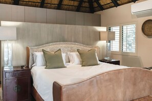 Familievilla - flere senge - aircondition - udsigt til have | 6 soveværelser, premium-sengetøj, senge med madrasser af memory foam