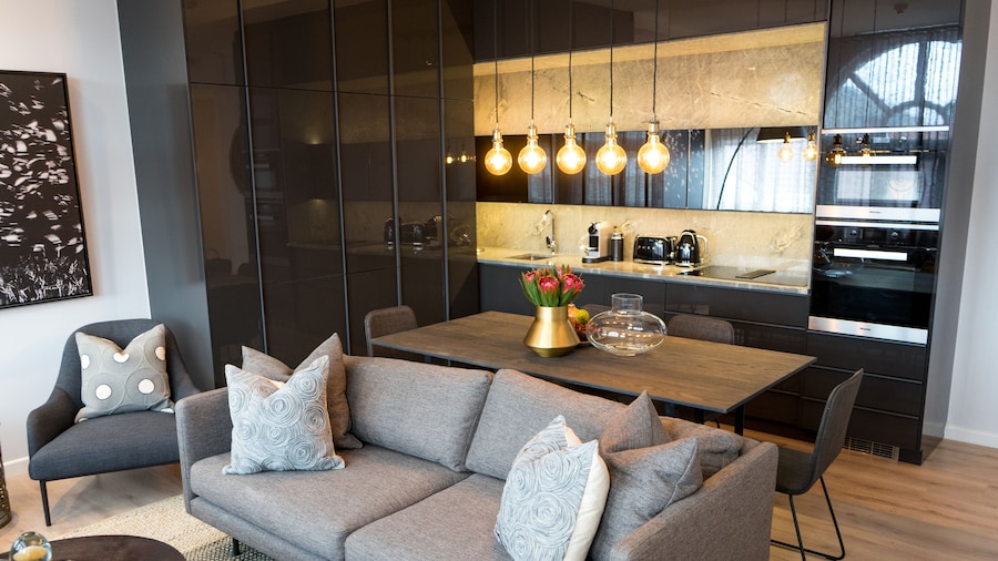 Kayleeway Apartments