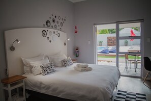 標準客房 | 迷你吧、獨特裝潢、布置獨特、書桌