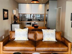 Living room - 64 Kloof Street (Cape Town)