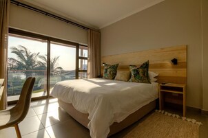 Luxury Double Room, 1 King Bed, Harbor View | Minibar, desk, laptop workspace, free WiFi