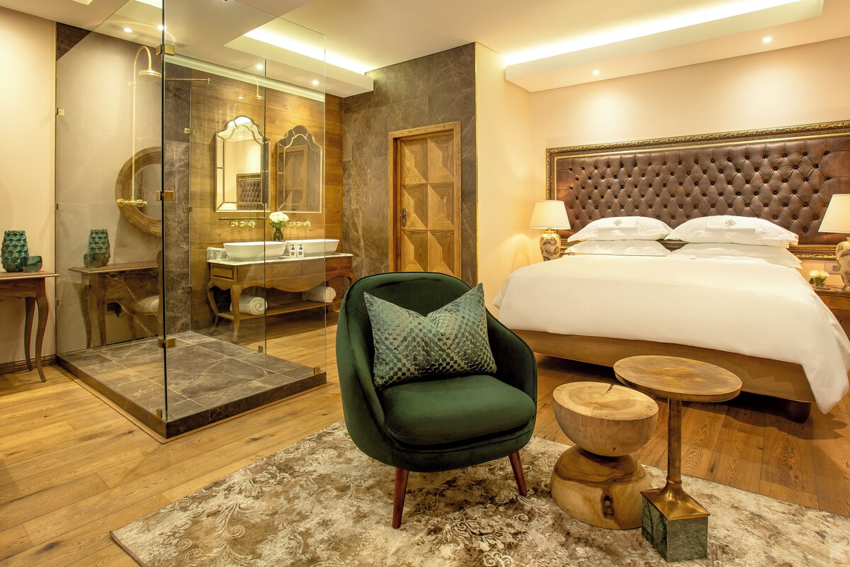 Deluxe Suite, 1 Bedroom (Pinot Noir)