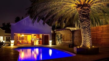 Front of property - evening/night