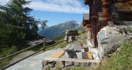 Magnifique chalet Ă 3918 Lauchernalp, Wiler, Valais