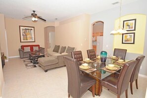 House | In-room dining