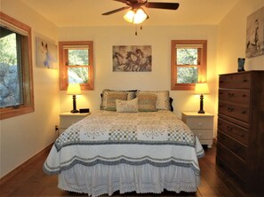 2 dormitorios, tabla de planchar con plancha, wifi gratis y ropa de cama