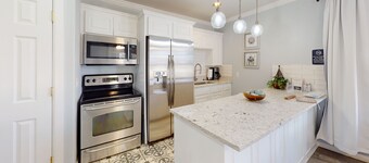 Cozy family bungalow perfect for a couple or family of four