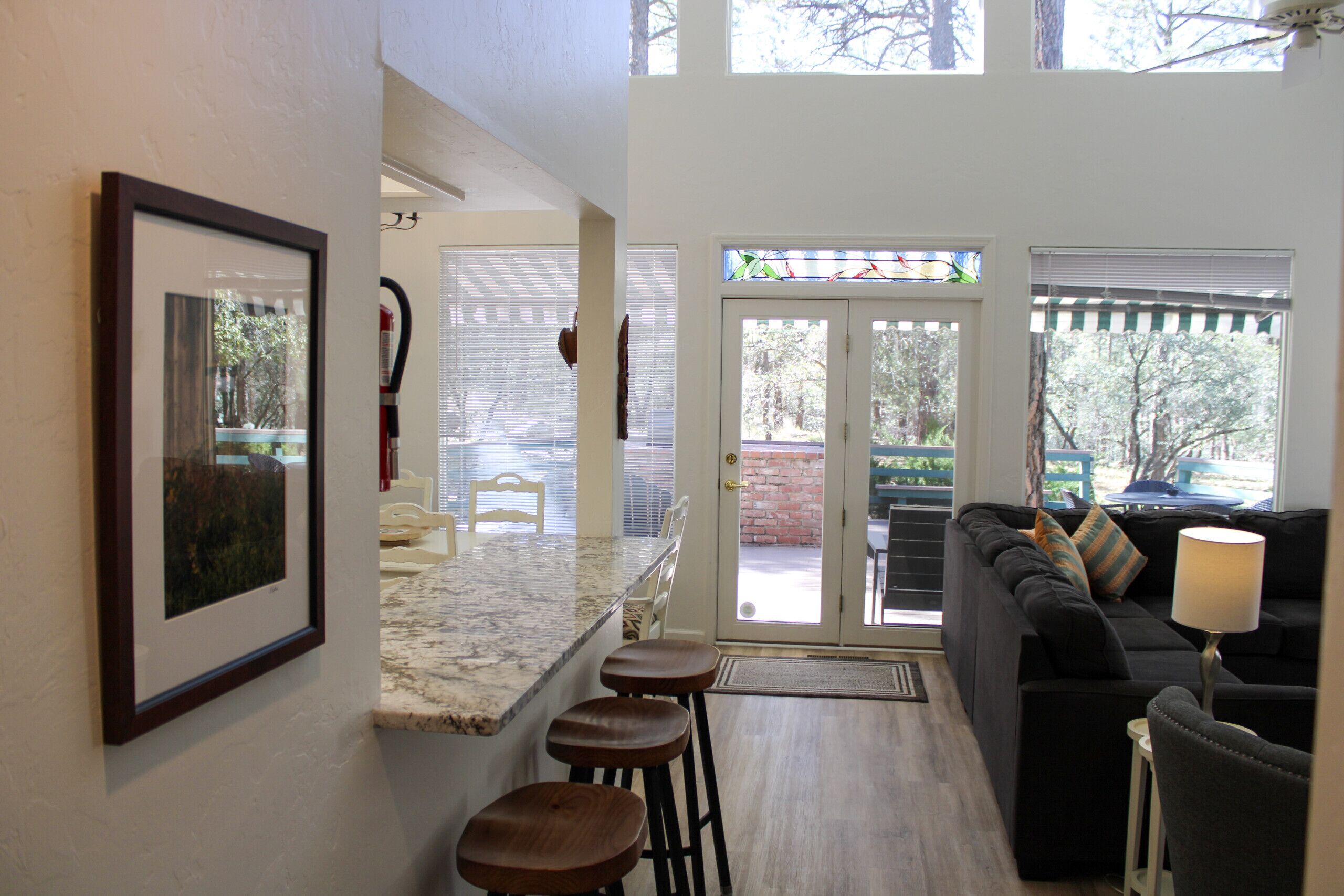 المنشأة من الداخل