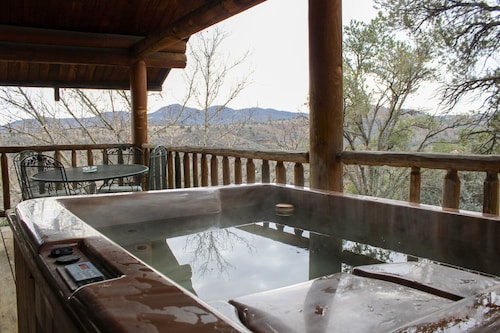 Chaparral & Country Garden Suite - Prescott Cabin Rentals