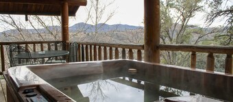 Chaparral & Country Garden Suite