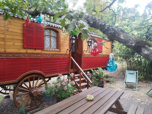 Comfortable self-catering caravan