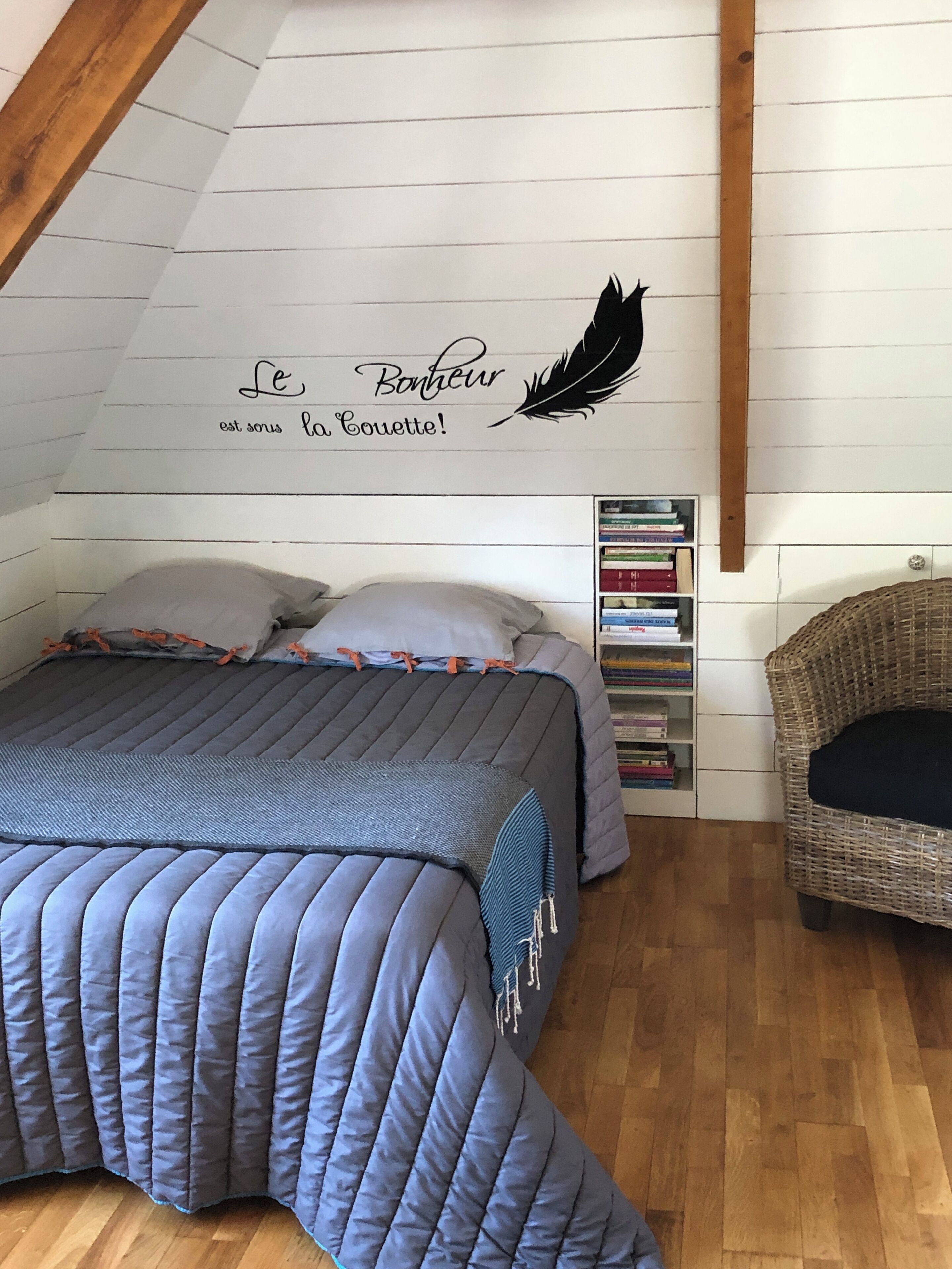 1 dormitorio, tabla de planchar con plancha, cuna de viaje y wifi gratis