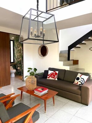 تلفزيون، مكتب