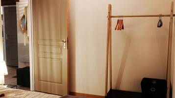 2 soverom, strykejern/-brett, wi-fi og sengetøy