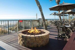 Outdoor dining - Great Oceanfront,RESORT,Pools,S118 (Myrtle Beach)