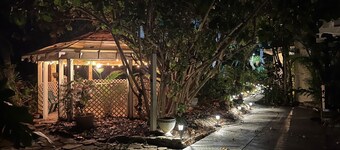 Melbourne Waterfront 1 Bed 1 Bath Entire Apartment O