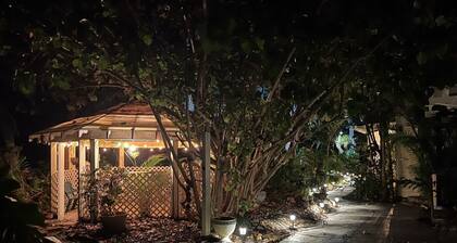 Melbourne Waterfront 1 Bed 1 Bath Entire Apartment O