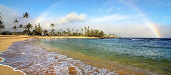Hale Lo'i + Cottage: 5BR home +pool in Sunny Poipu