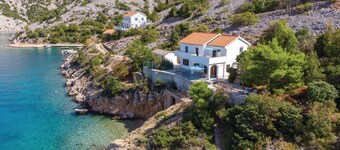 Cozy apartment in Jablanac