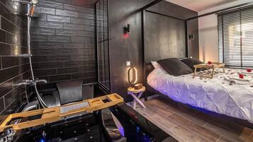 Departamento de lujo, para no fumadores, sauna (LE LOFT : en Option Patio + Bain Finl) | 1 habitación, sábanas de algodón egipcio y ropa de cama de alta calidad