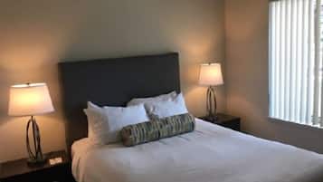 1 kamar tidur, seprai antialergi, setrika/meja setrika, dan Wi-Fi gratis