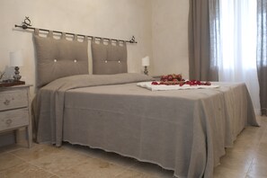 Kamar Twin Basic, kamar mandi umum (Celso Cittadini Grande) | Lain-lain