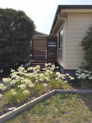 Large property, walking distance to main street, shops and playground