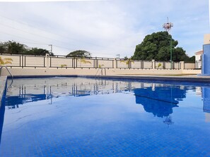 Piscina externa
