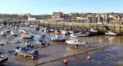2 bedroom accommodation in Seamer, near Scarborough