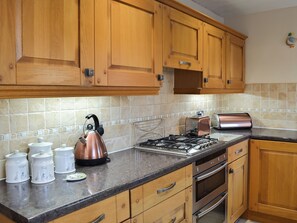 Dishwasher, high chair - 2 bedroom accommodation in Seamer, near Scarborough (Seamer, near Scarborough)