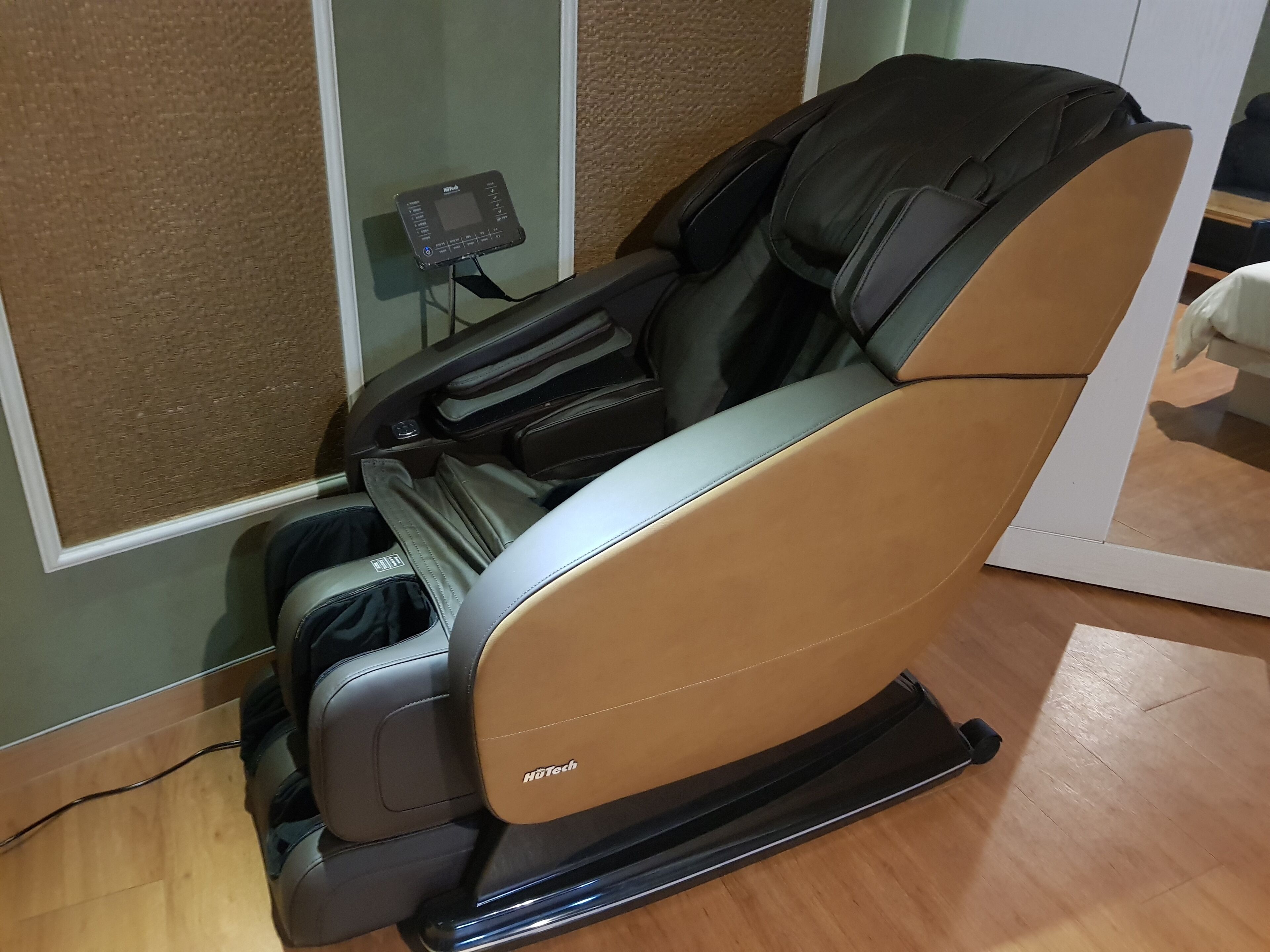 corner suite | individually decorated, blackout curtains, free wifi