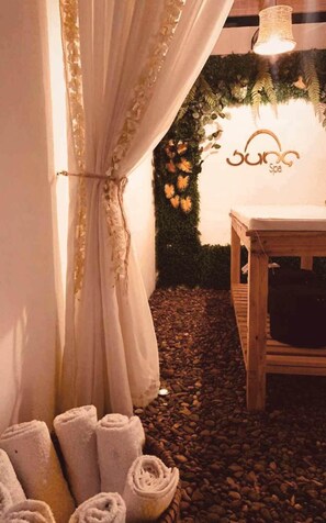 Aromatherapie, Massageanwendungen