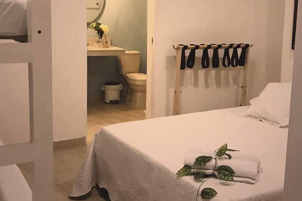 Design Room | Cadar kapas Mesir, peralatan tempat tidur premium, Wi-fi percuma 