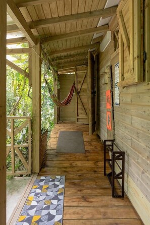 Property grounds - Sizo  2 bedroom wooden cottage, outdoor living (Roseau)