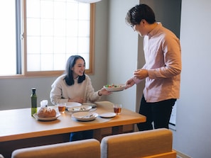 Down comforters, in-room safe, blackout drapes, iron/ironing board - MIMARU Osaka Shinsaibashi West (Osaka)