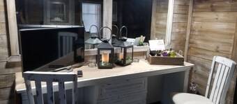 Rustic Farmhouse Beauty Nestled on a Piece of God's Country