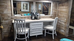 Interior - Rustic Farmhouse Beauty Nestled on a Piece of God's Country (Fort Pierce)